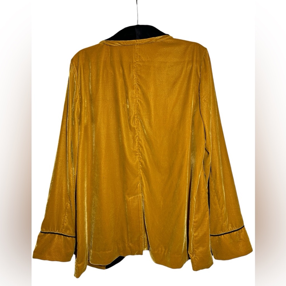 NWT Free People Golden Yellow Velvet Smoking Jacket. Size L. - Picture 4 of 7
